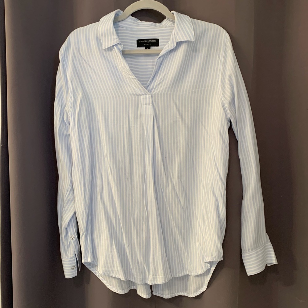 Banana Republic blouse